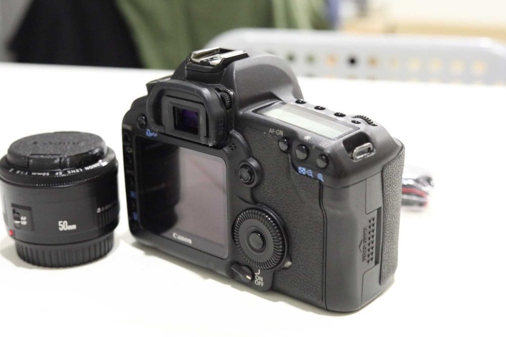 Canon EOS 5D Mark II