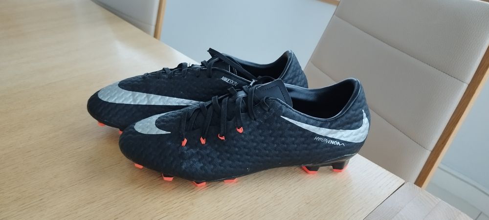 Buty piłkarskie Nike Hypervenom Phelon III-42,5