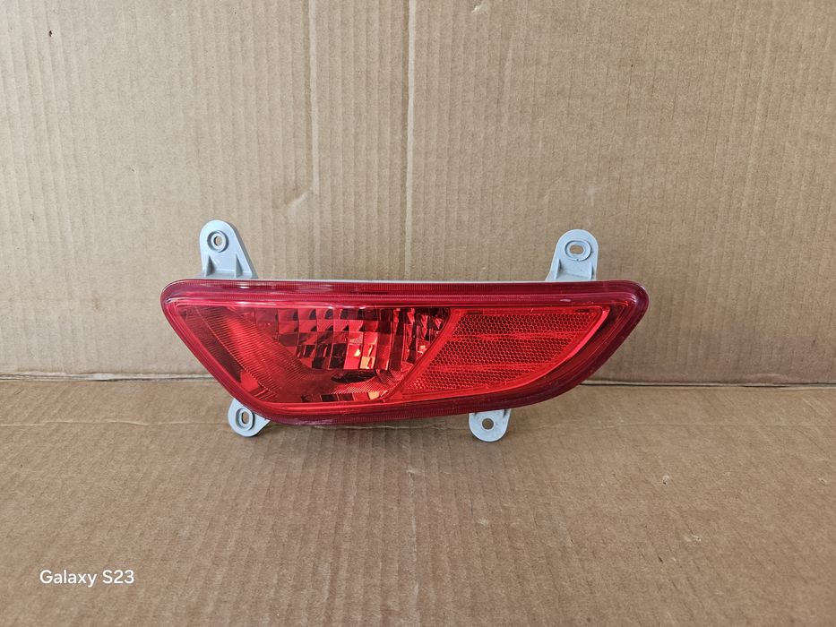 Hyundai ix20 lampa prawa tył tylna przeciwmgielna Europa