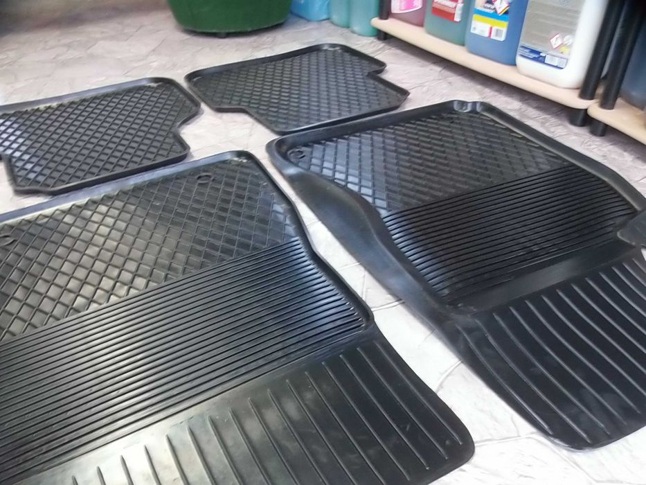 Dywaniki Gumowe Renault Laguna II III I Koleos Megane Modus Clio 19 21