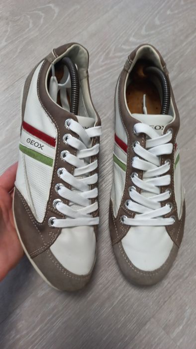 Чоловічі кросівки Geox
