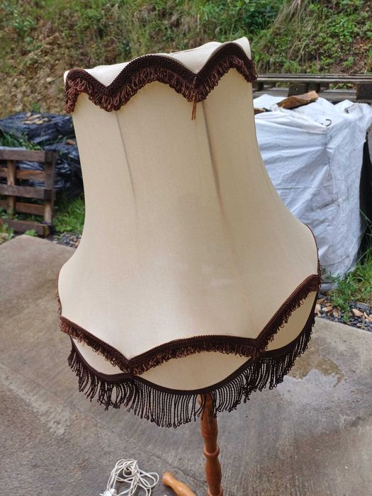 Retro lampa podlogowa