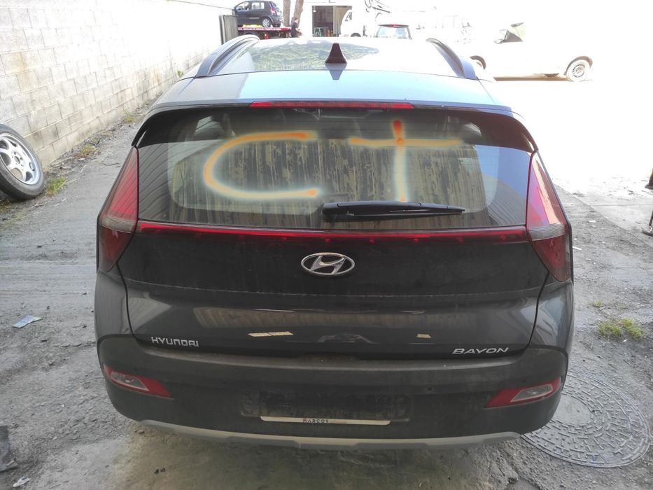 Chapeleira Da Mala Hyundai Bayon