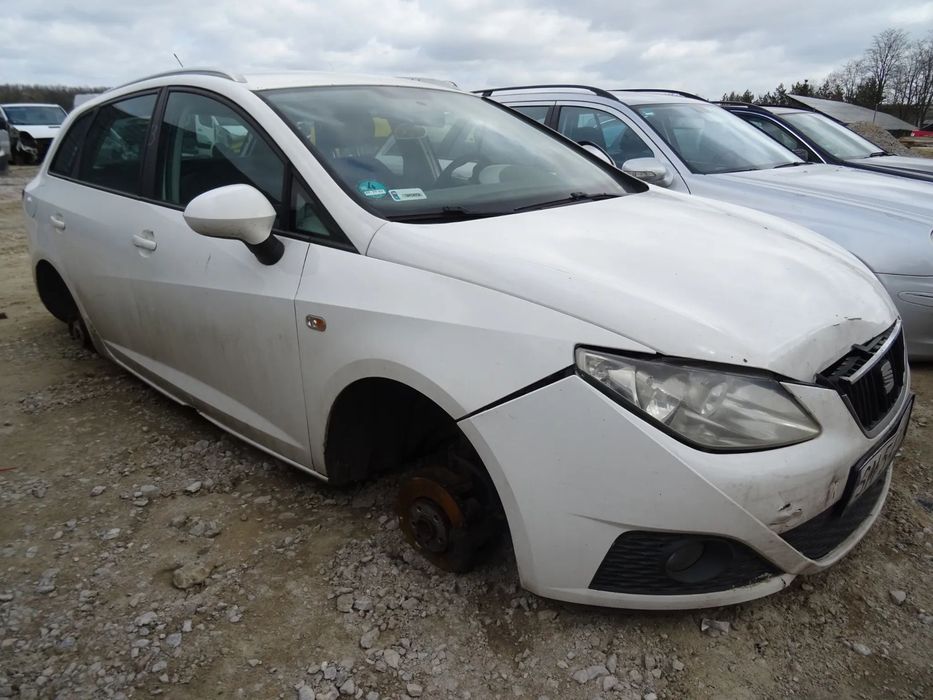 Seat Ibiza IV (LB9A) kombi