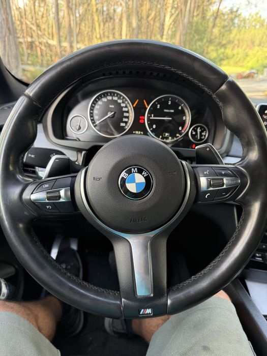 Vendo BMW X5 25d s drive 7L Pack M