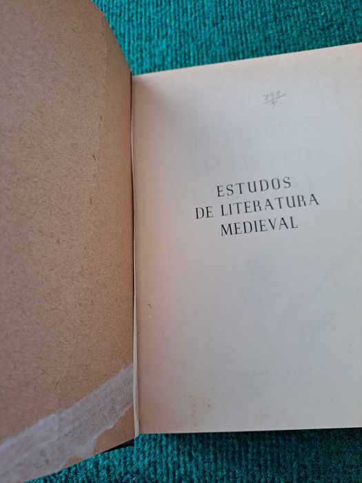 Estudos de Literatura Medieval - Mário Martins, S.J.