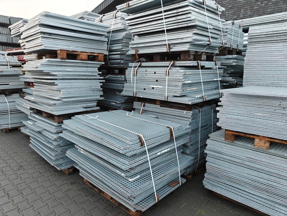 Podesty, krata wema różne rozmiary.