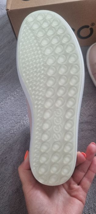 Sneakersy damskie skórzane Ecco Soft 7  38