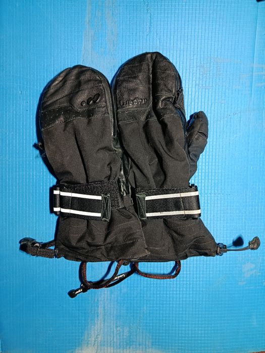 Мужские женские зимние рукавицы ТHF и др.брендов оригинал