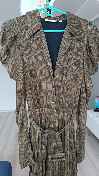 Фірмова сукня S/M як нова