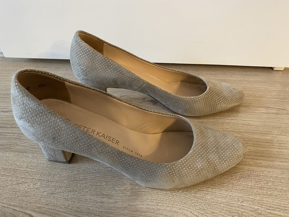 Skórzane zamszowe buty Peter Kaiser