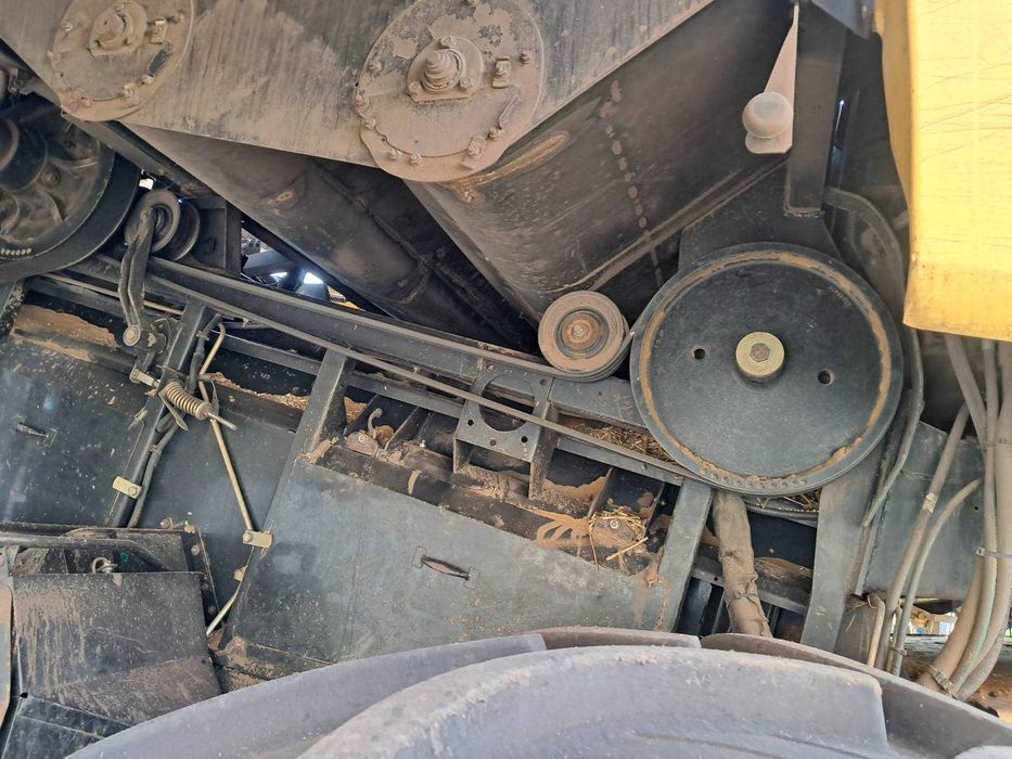 Комбайн New Holland Cr 9080 - 2008 року