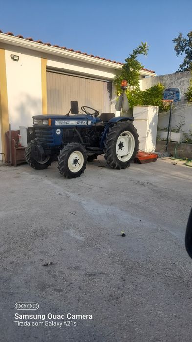 Trator iseki TS1910 4×4 com matricula