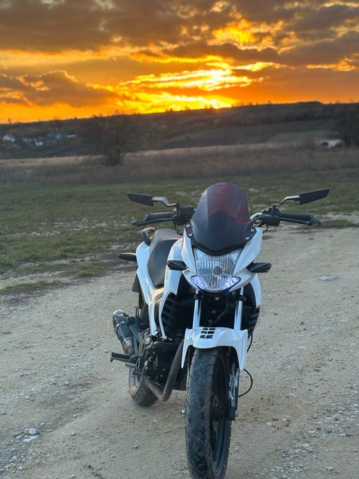 Продам lifan kp200