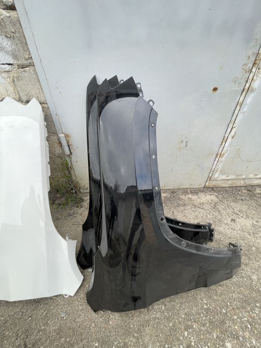 Крило Jeep Grand Cherokee гранд черокі