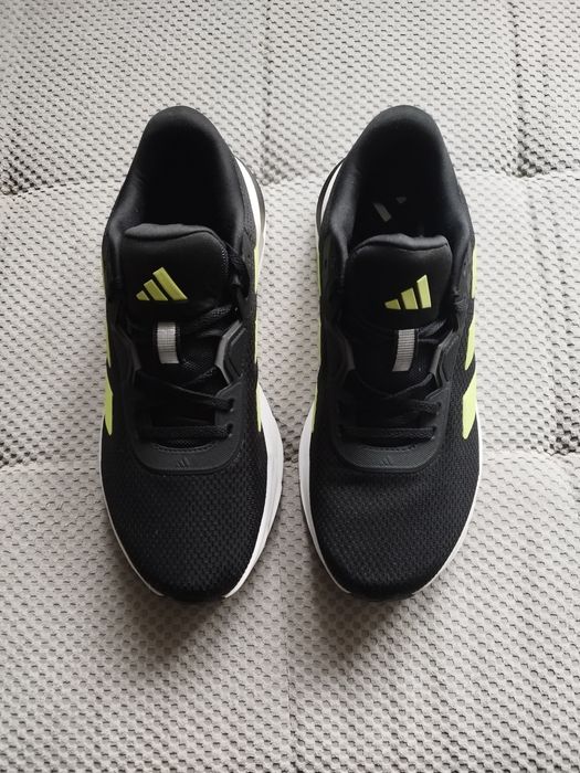 Buty do biegania Adidas Galaxy 44/45