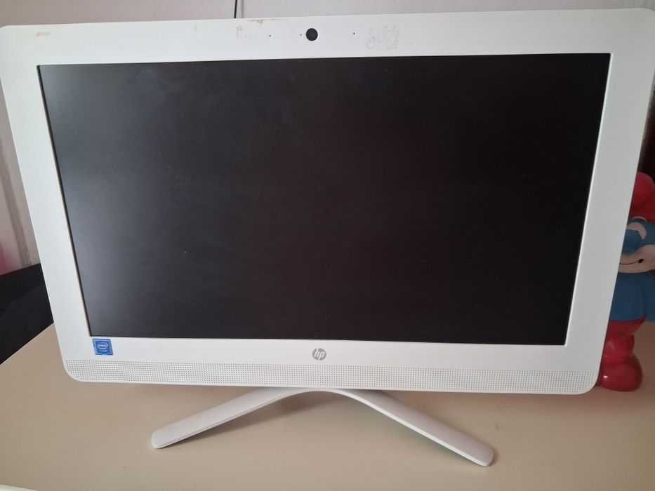 Computador HP com teclado