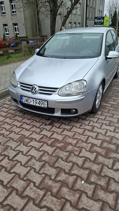 VW Golf 5  2007r.  1,4 MPI +LPG