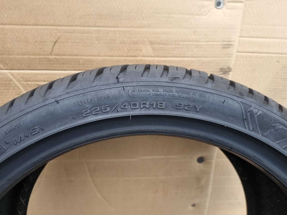 Opony Całoroczne 225/40/18 92Y GoodYear Vector 4Seasons Gen-3 Rok2024