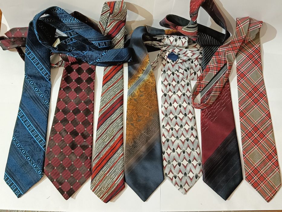 Krawat Męski - Różne Rodzaje i Kolory, Komplet