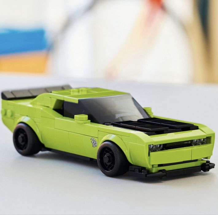 LEGO speed champions Dodge Challenger SRT hellcat