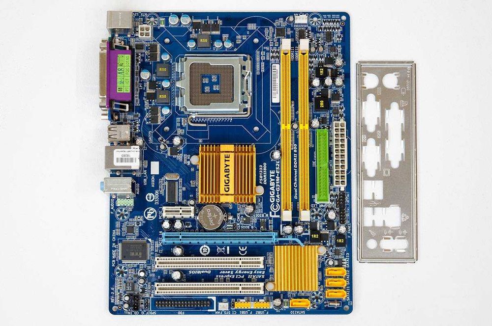 Motherboard GigaByte GA-G31M-ES2C (LGA775 DDR2 iG31 SATA IDE PCIe)