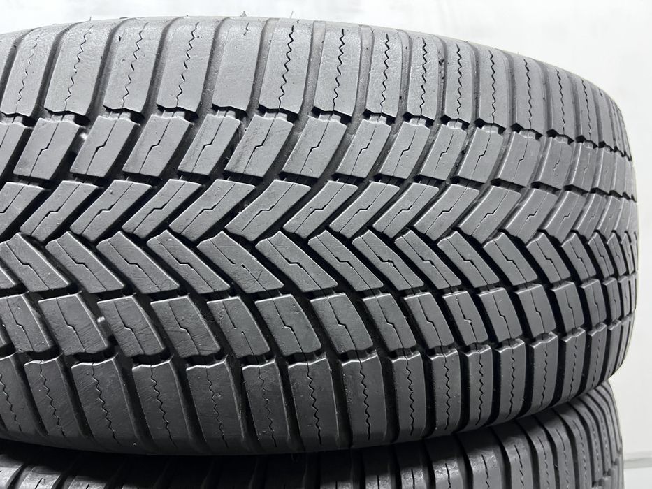 2шт всесезонні 225/60/R18 2022р Bridgestone Weather Control A005 EVO