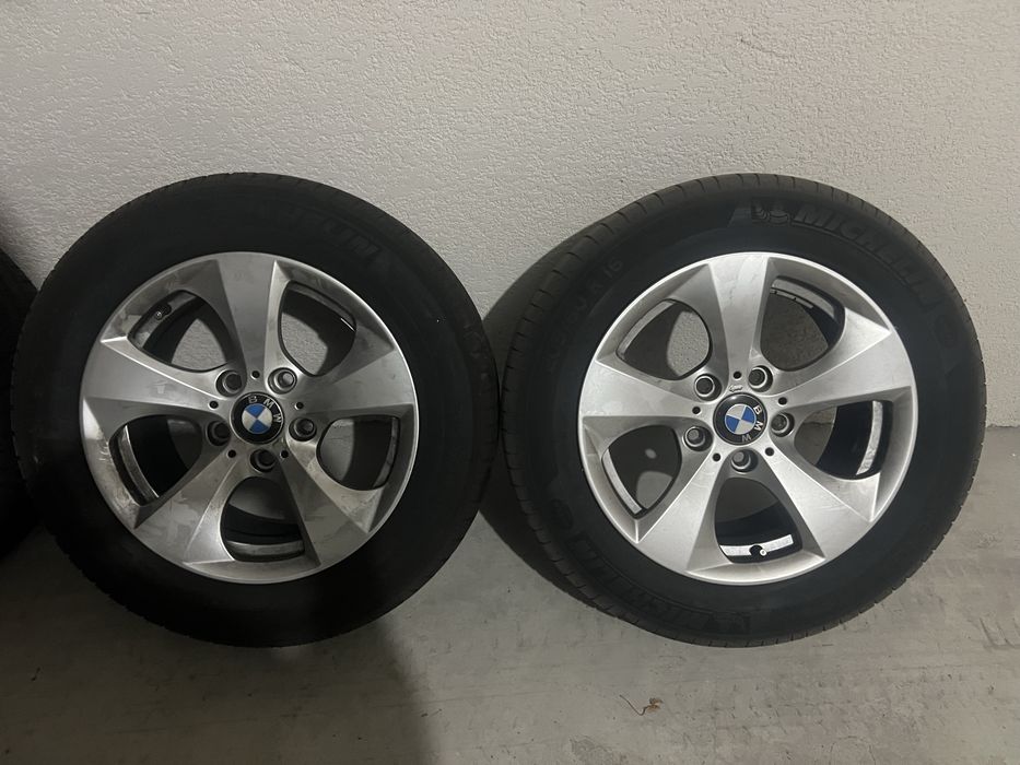 Jantes com pneus michelin R16