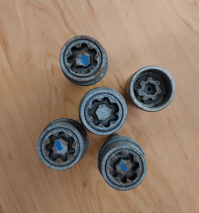 Ключ Секретка Volkswagen Tuareg, T5, Audi Q7, Porsche Cayenne,Amarok