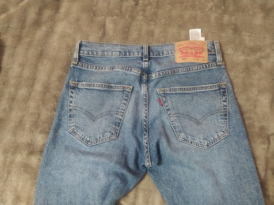 Джинси Levis 502
