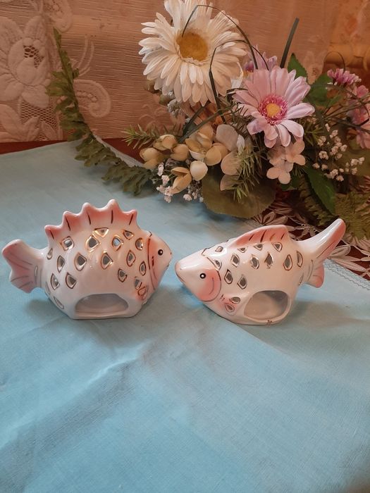 Продам сувенiр  " Рибки"