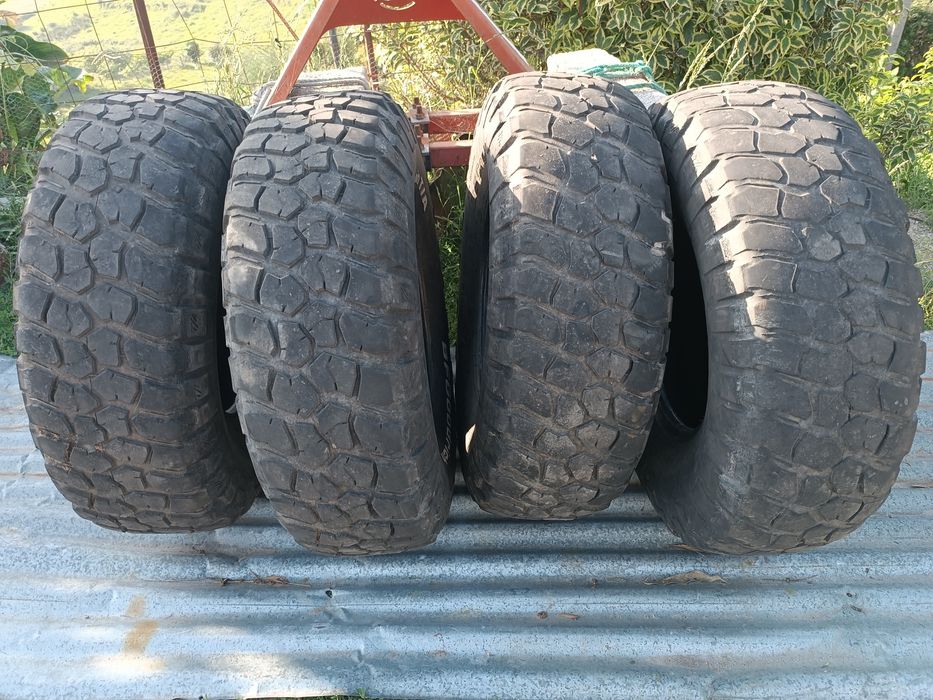 Pneus bf goodrich mud terrain 33/10.5/15