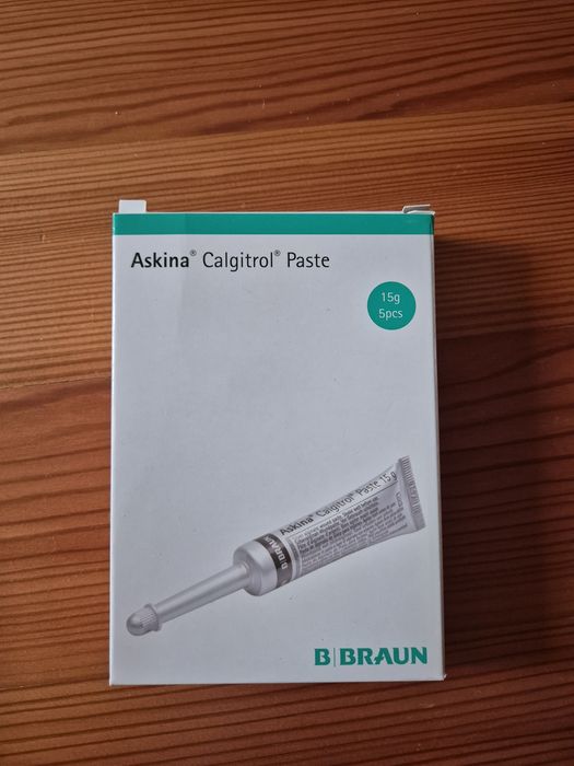 Askina Calgitrol Paste Pasta na rany z alginianem srebra 15g 5 szt
Braun. Zalecane stosowanie: Rany