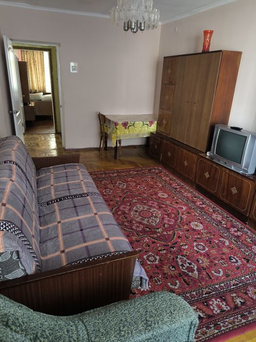 Посуточно двушка, эконом на Осипенко