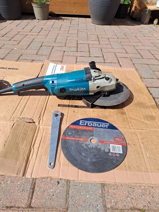 Szlifierka katowa Bosch Makita 240v