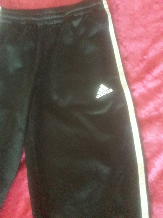 Vende se Calças  adidas