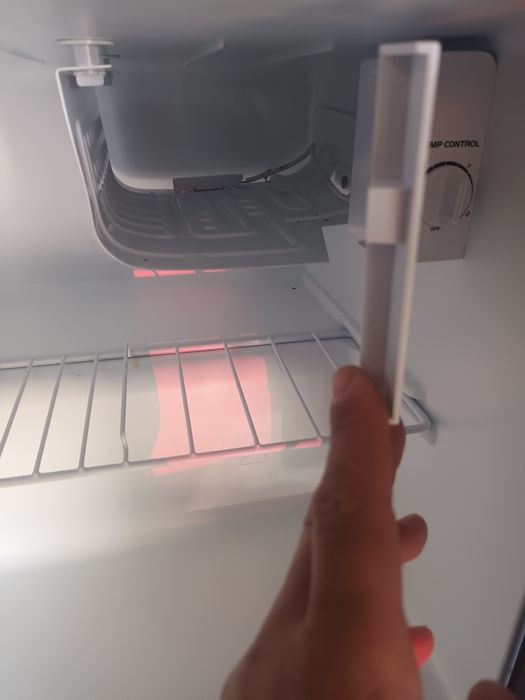 Lodówka z mini zamrażalnikiem