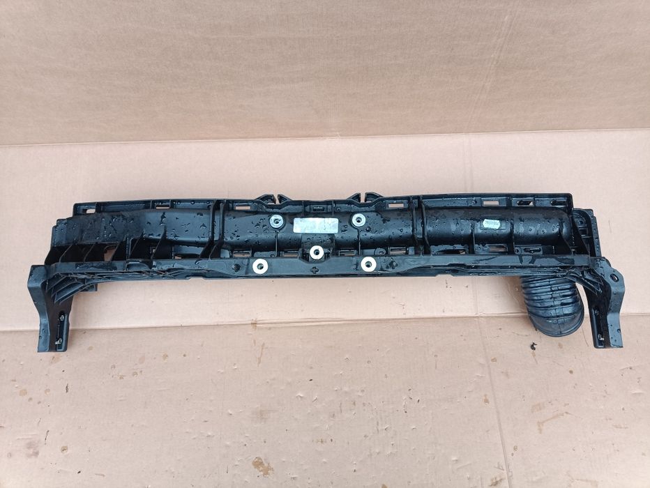 Toyota Yaris IV 4 20- pas przedni wzmocnienie czołowe wlot do filtra p