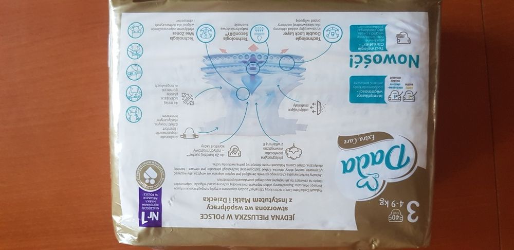 Pampersy Dada extra care Trójka o 4 do 9 kg 40 sztuk w paczce
