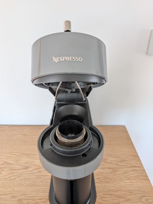 Máquina café Nespresso Vertuo Next