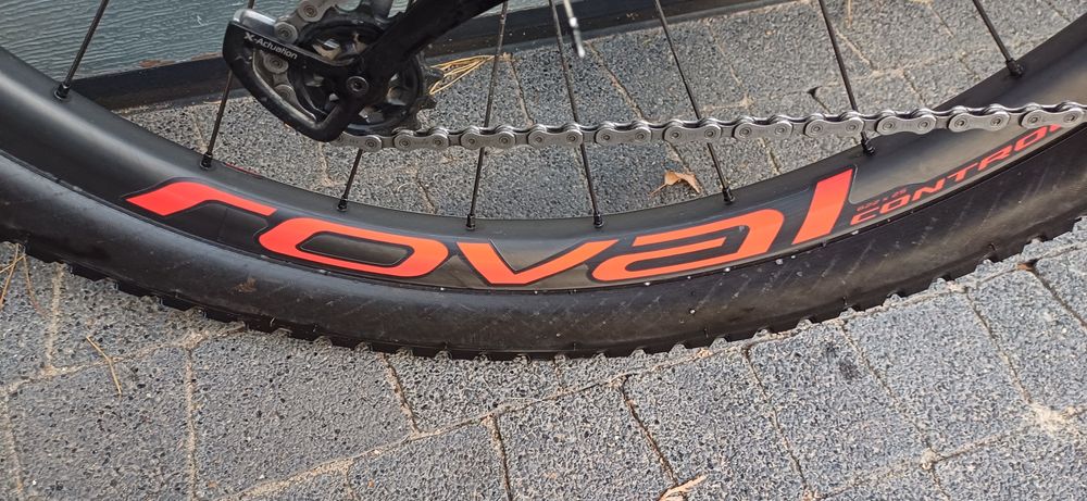 Specialized Epic expert brain rozmiar L