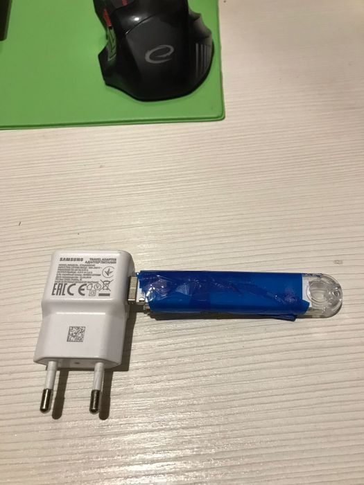 Продам світильник