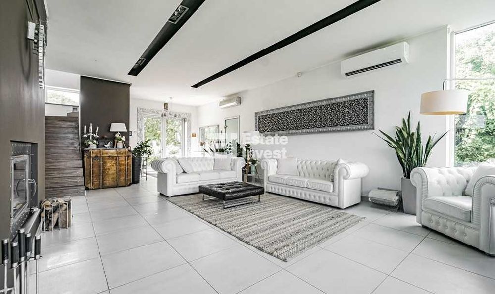 Здається 2-поверховий будинок в селі Коротич, Харківський р-н