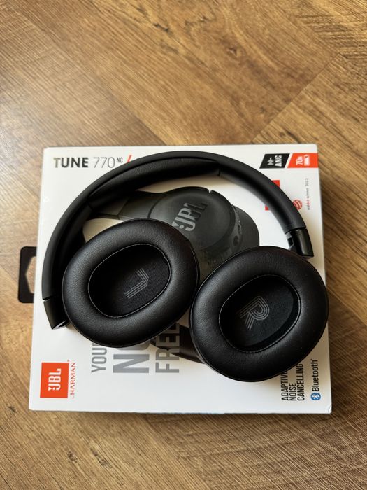 Słuchawki JBL 770