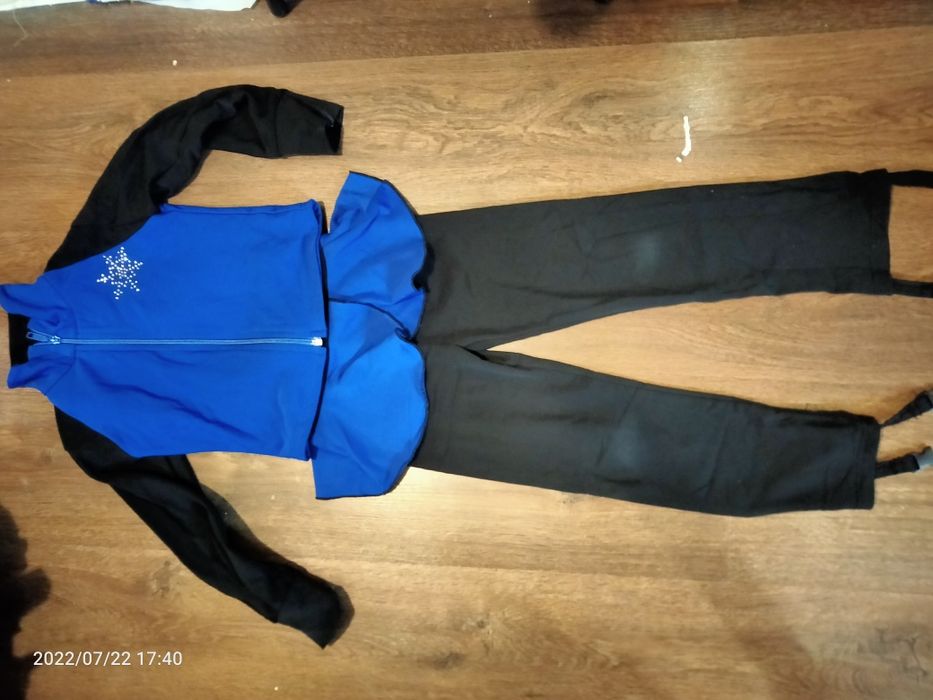 Продам профессиональный коньки