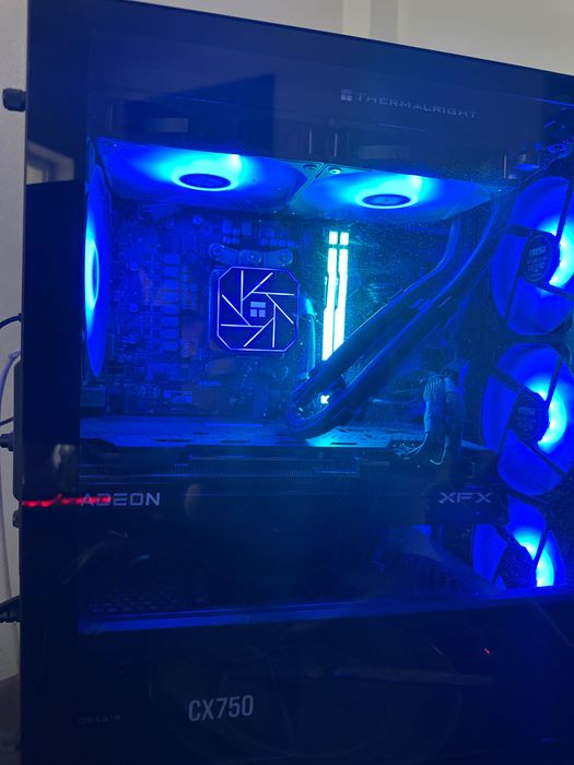 Pc gaming: Computador, monitor e teclado 6 meses de uso