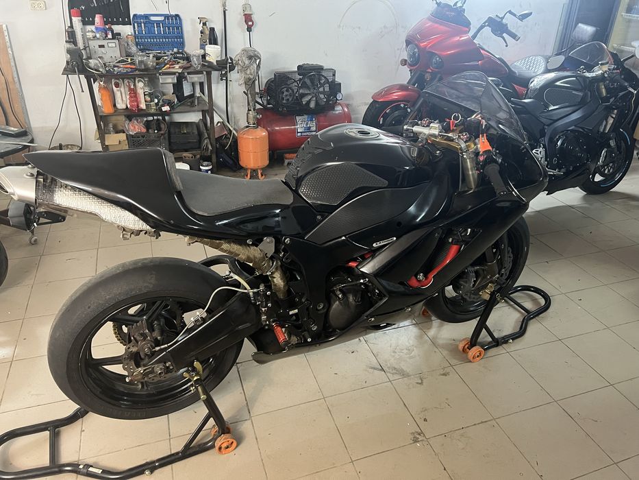 Kawasaki zx6r 2007 на доках