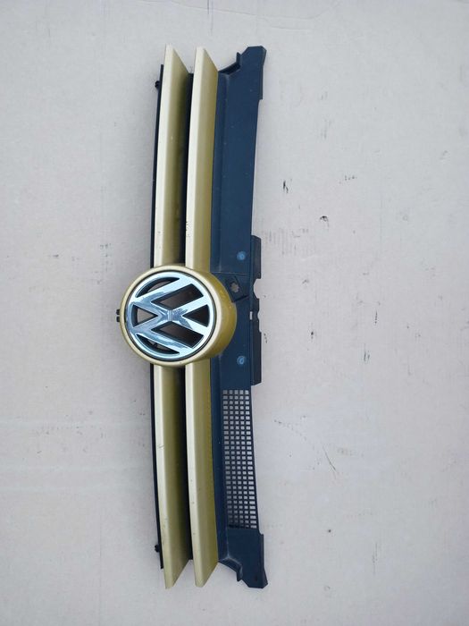 Grill, atrapa VW Golf4.