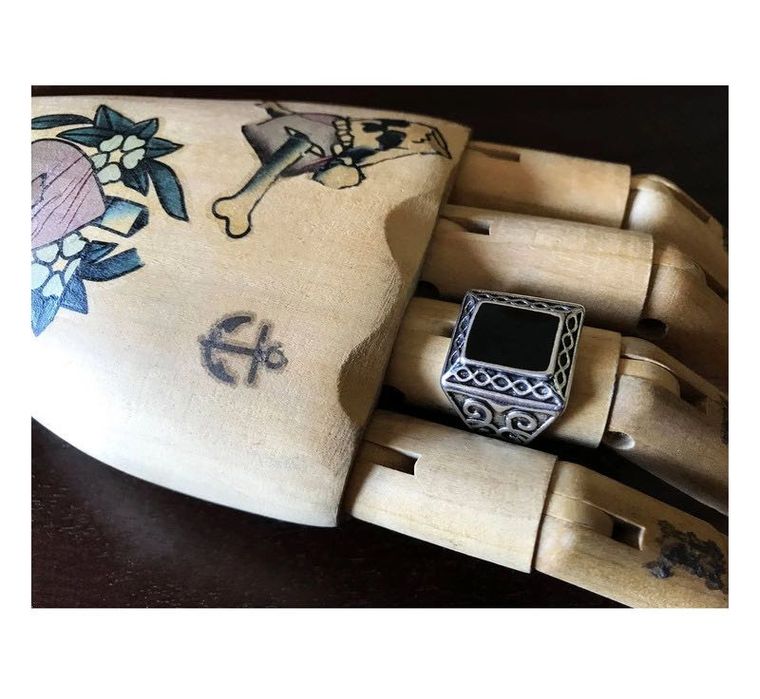 Anéis masculinos (vários modelos)