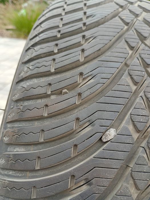 Opony zimowe Kleber Krisalp HP3 215/55/R16. 2+2 gratis